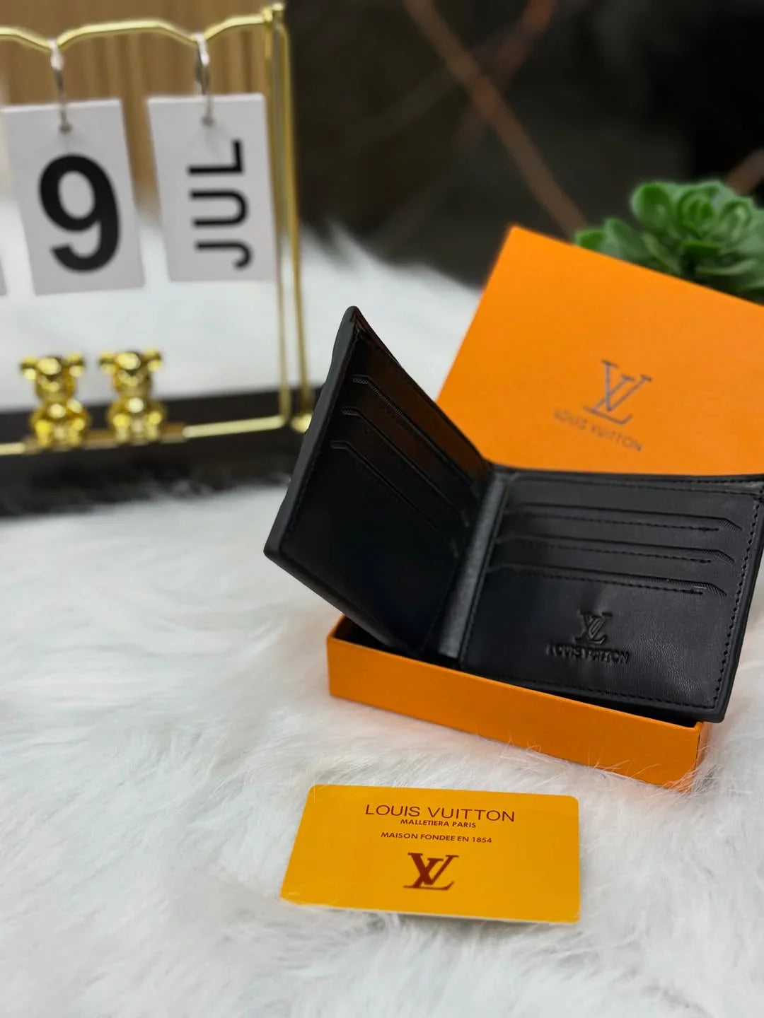 Louis Vuitton Damier pattern Wallet