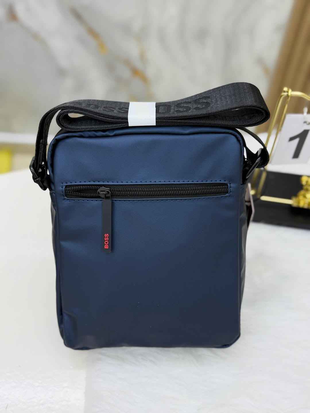 Hugo Boss versatile duffle bag