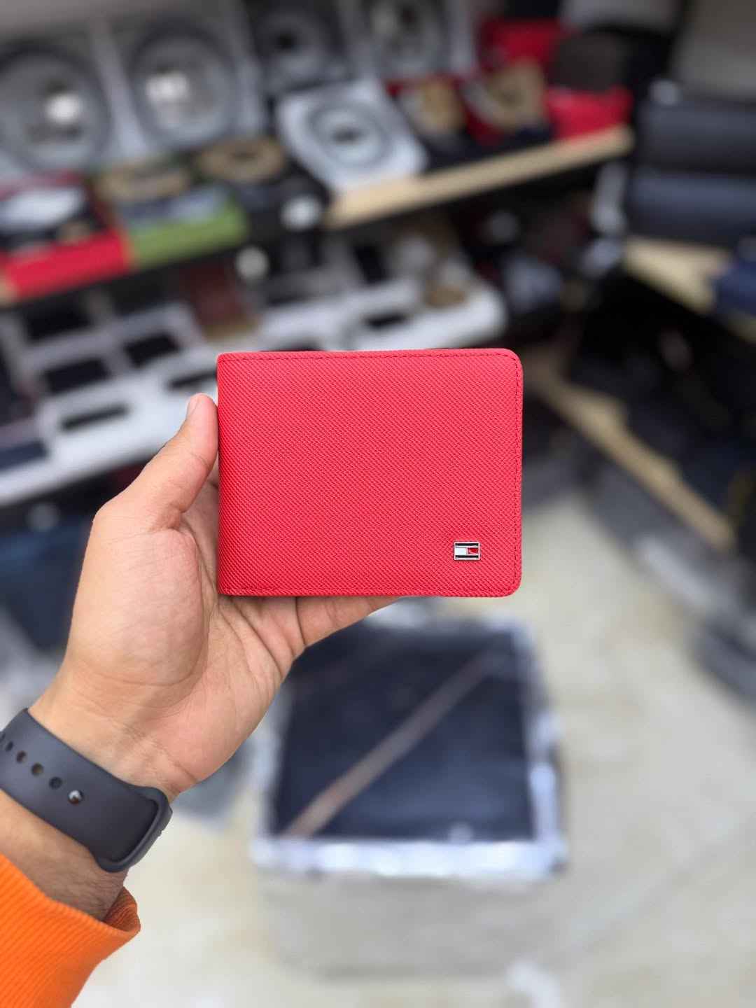 Tommy modern leather wallet