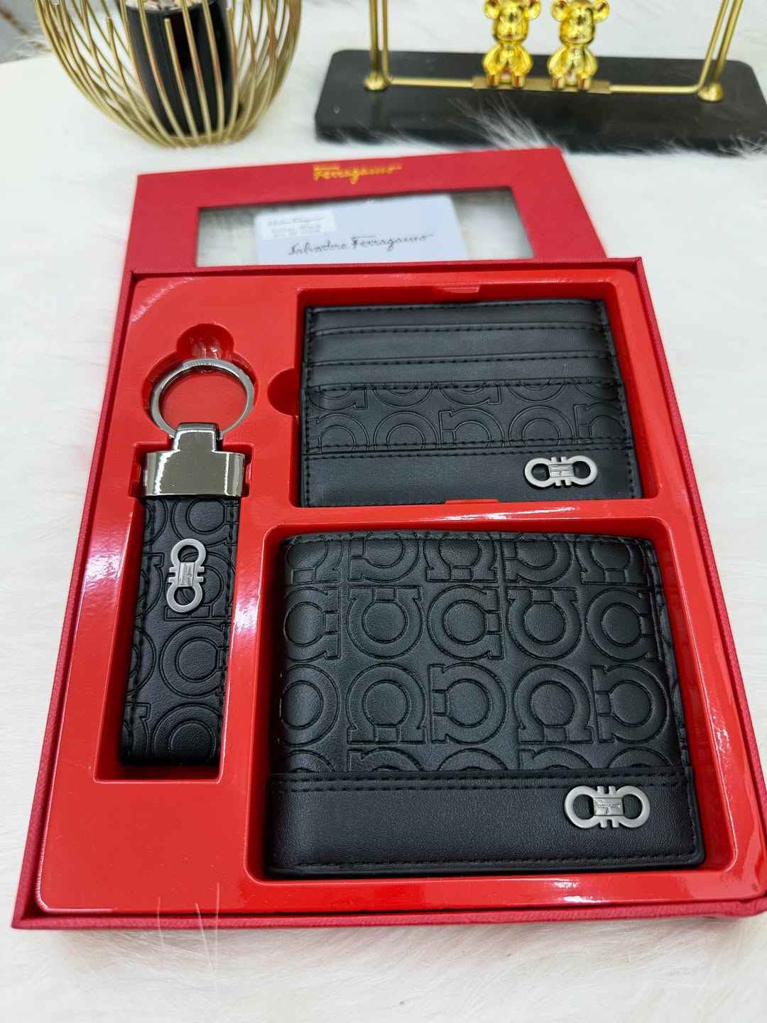 Ferragamo Elite Carry Set