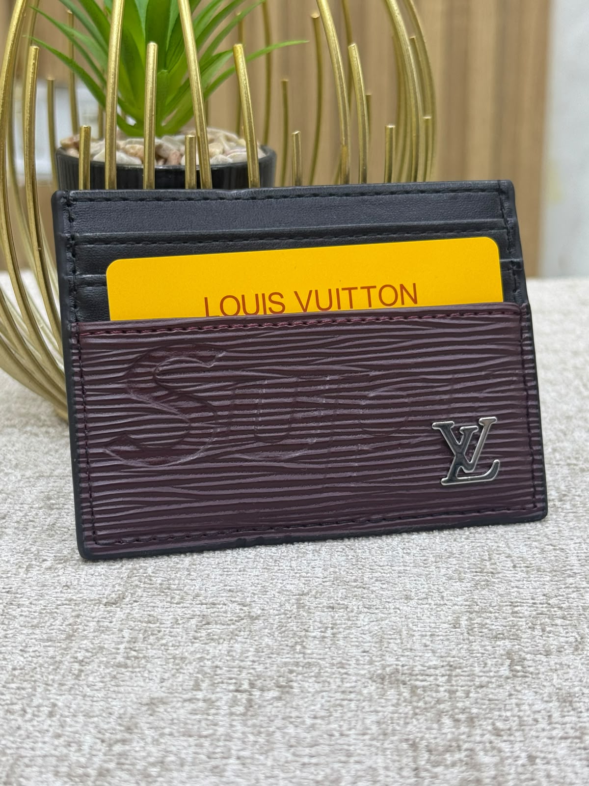 Ripple Card Holder