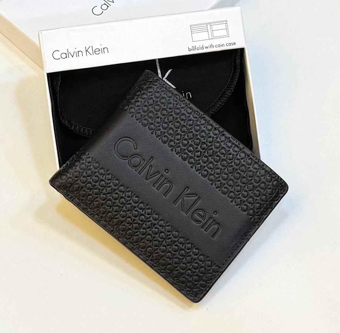 Calvin Klein  Patterned Elegance Wallet