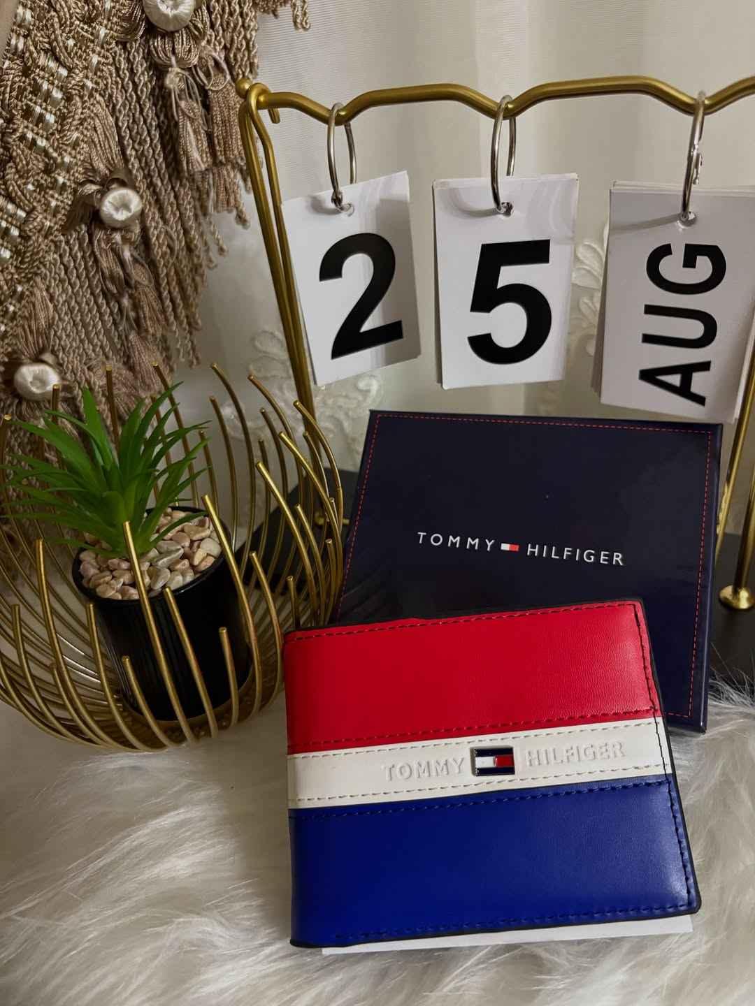 Tommy Hilfiger Multi-colored Wallet