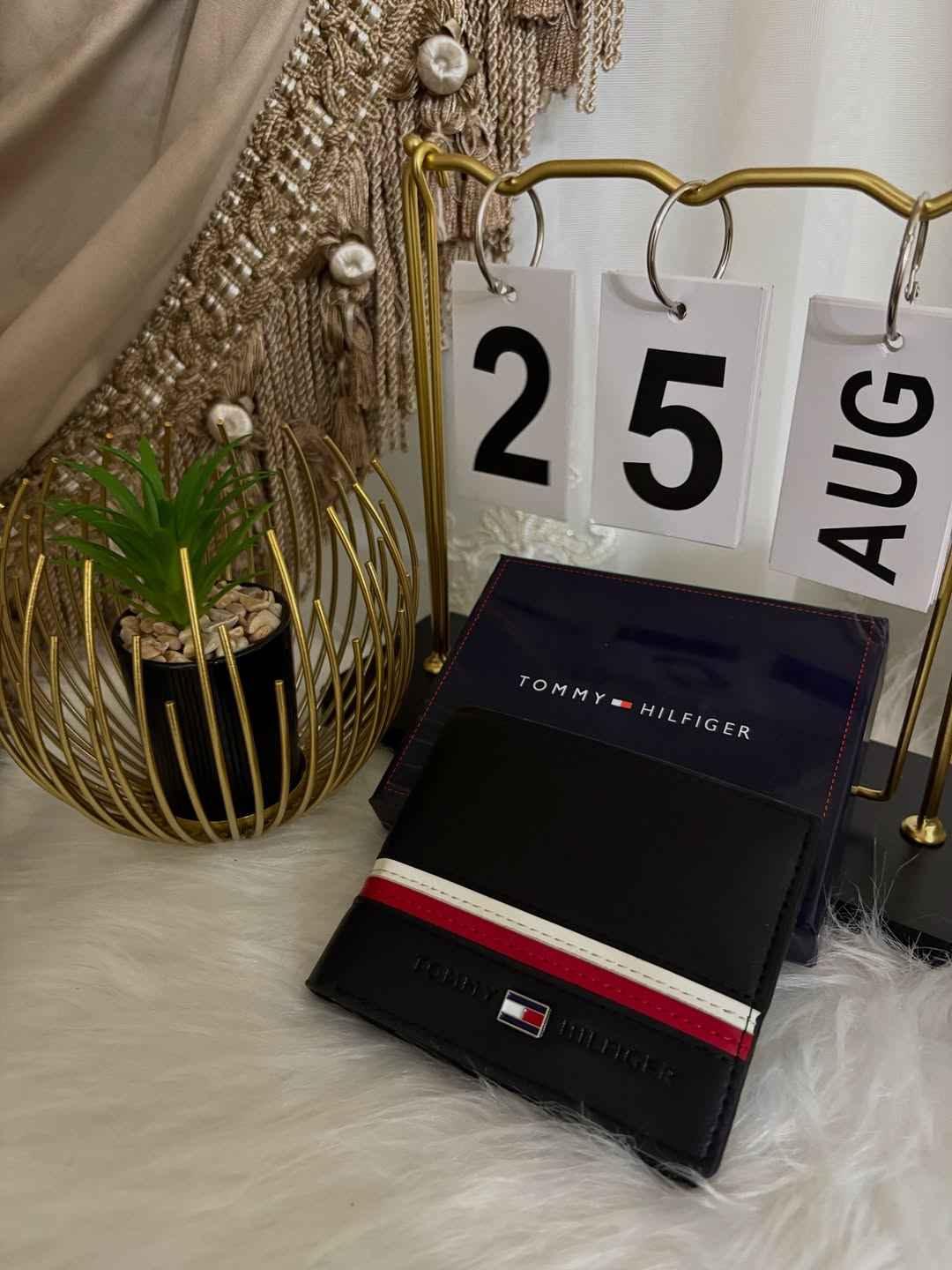 Tommy Hilfiger Legacy Line Wallet