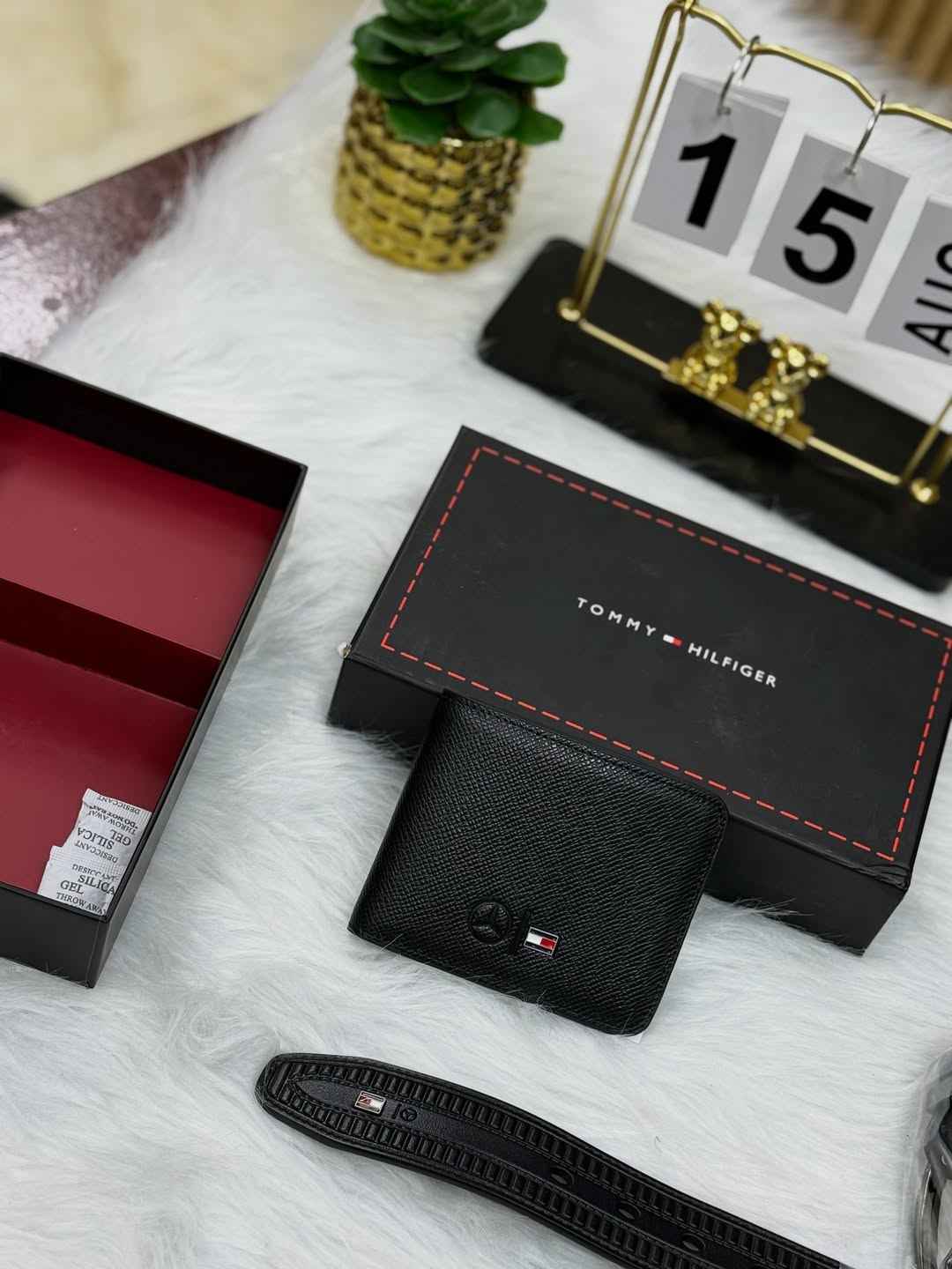 Mercedes × Tommy DuoLine Collection