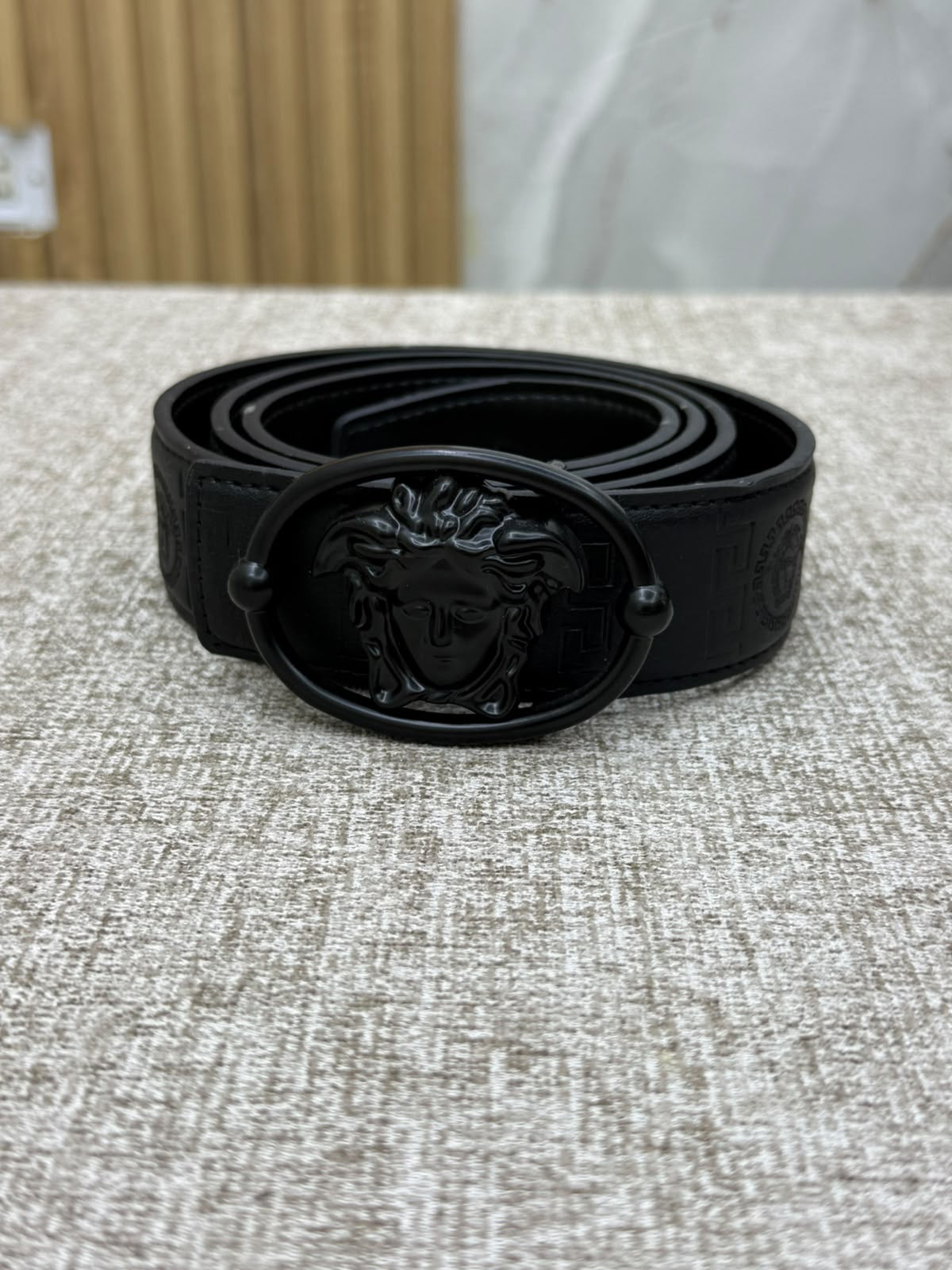 The Minimalist Black