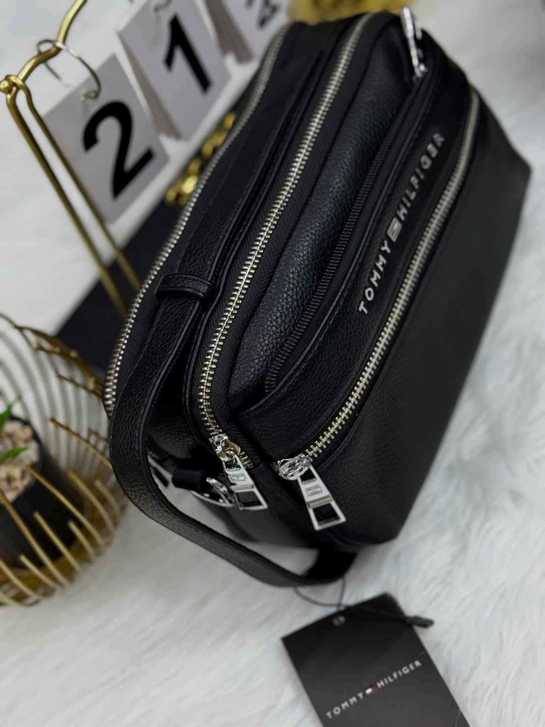 Tommy Hilfiger Classic Handbag