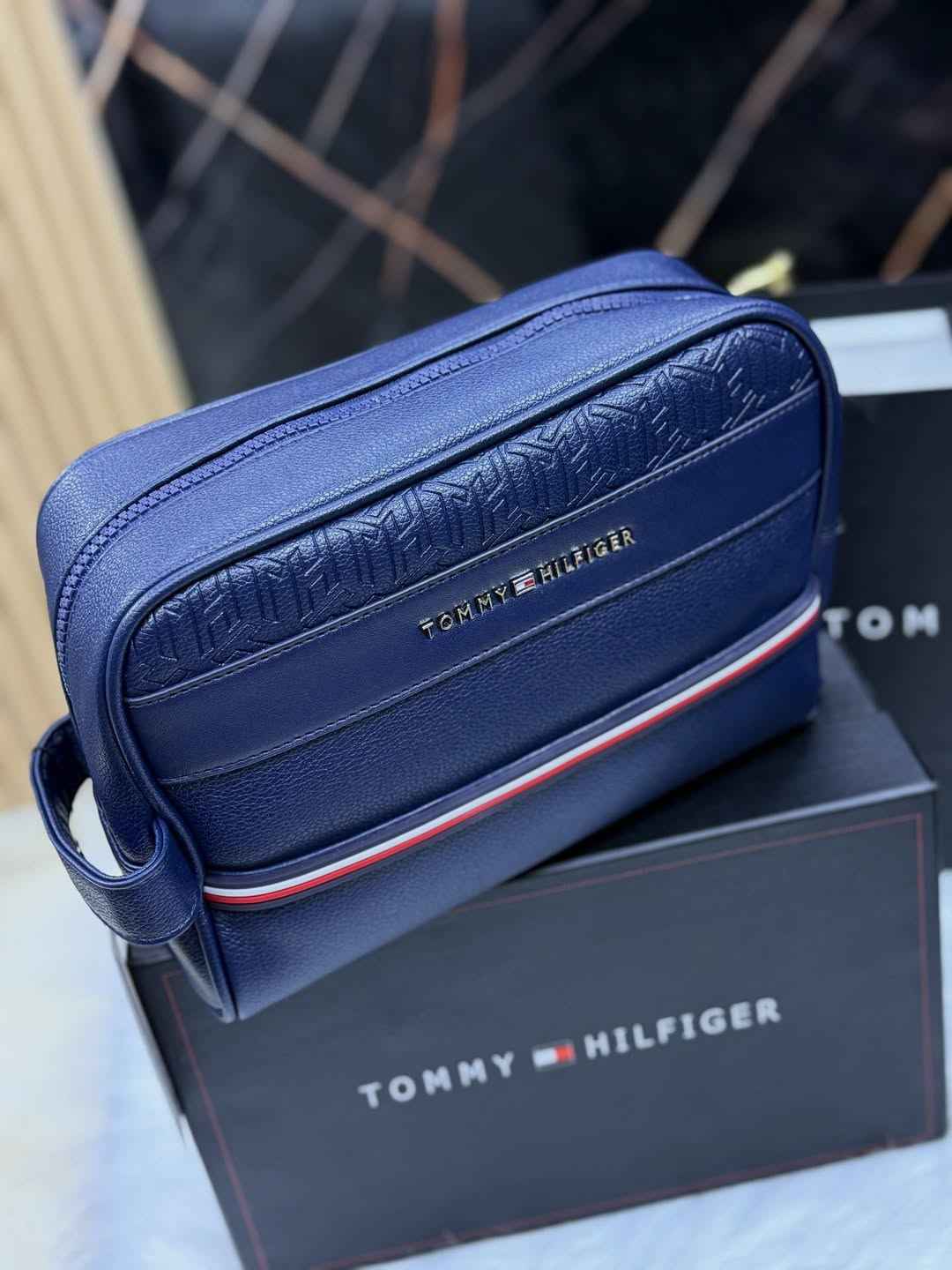Tommy Hilfiger Modern Gentleman Handheld bag