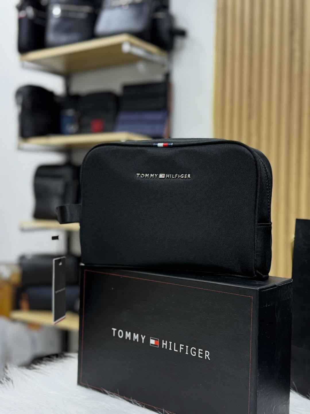 Tommy Hilfiger compact Handbag