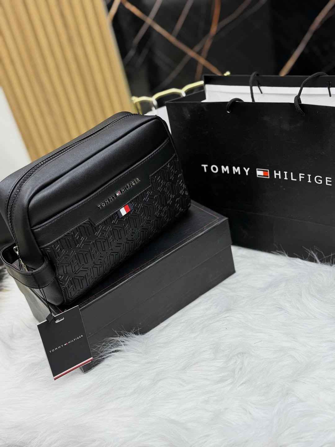 Tommy Hilfiger Patterned Handheld bag