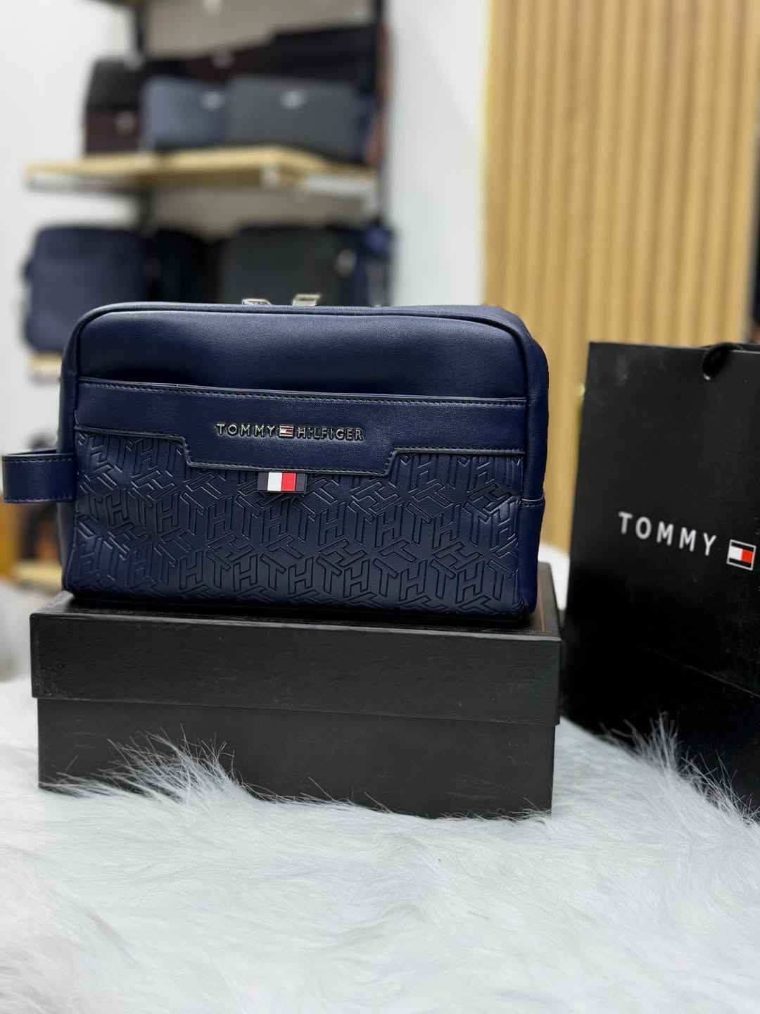 Tommy Hilfiger Patterned Handheld bag