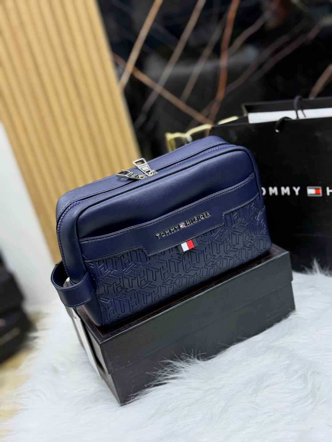 Tommy Hilfiger Patterned Handheld bag