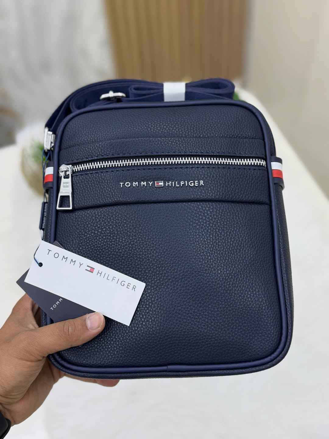 Tommy Hilfiger Vanguard Bag