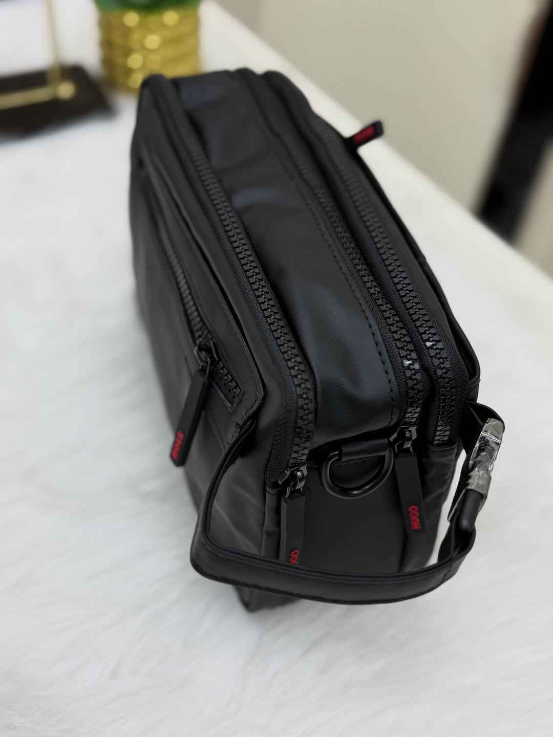 Hugo Boss Nightfall Bag