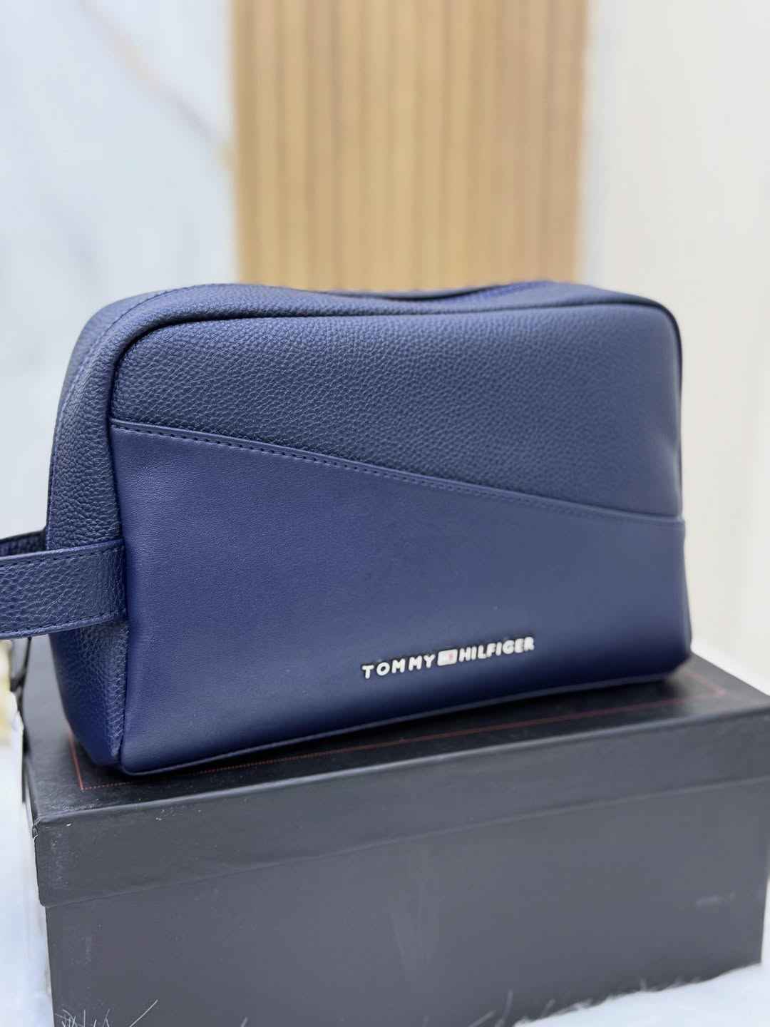 Tommy Hilfiger Summitway Bag