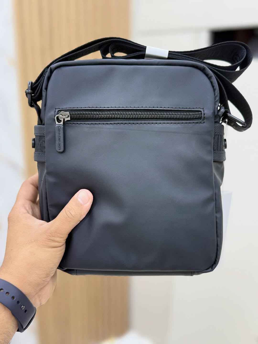 Calvin Klein Driftline Bag