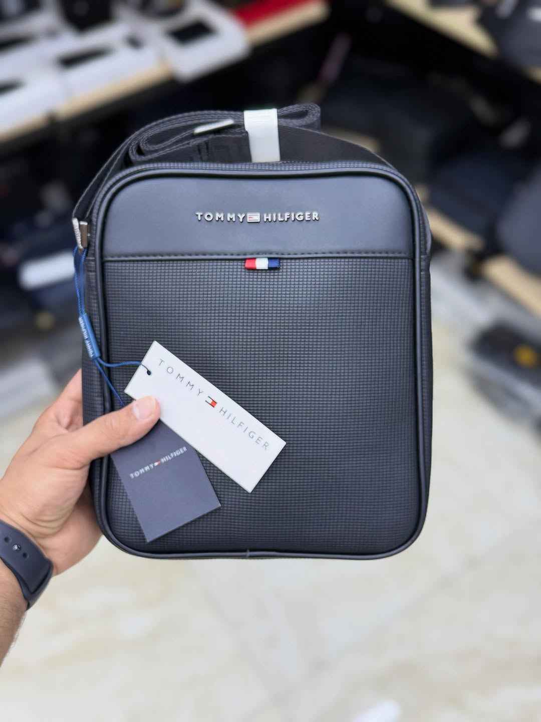 Tommy Hilfiger Trailcrest Bag