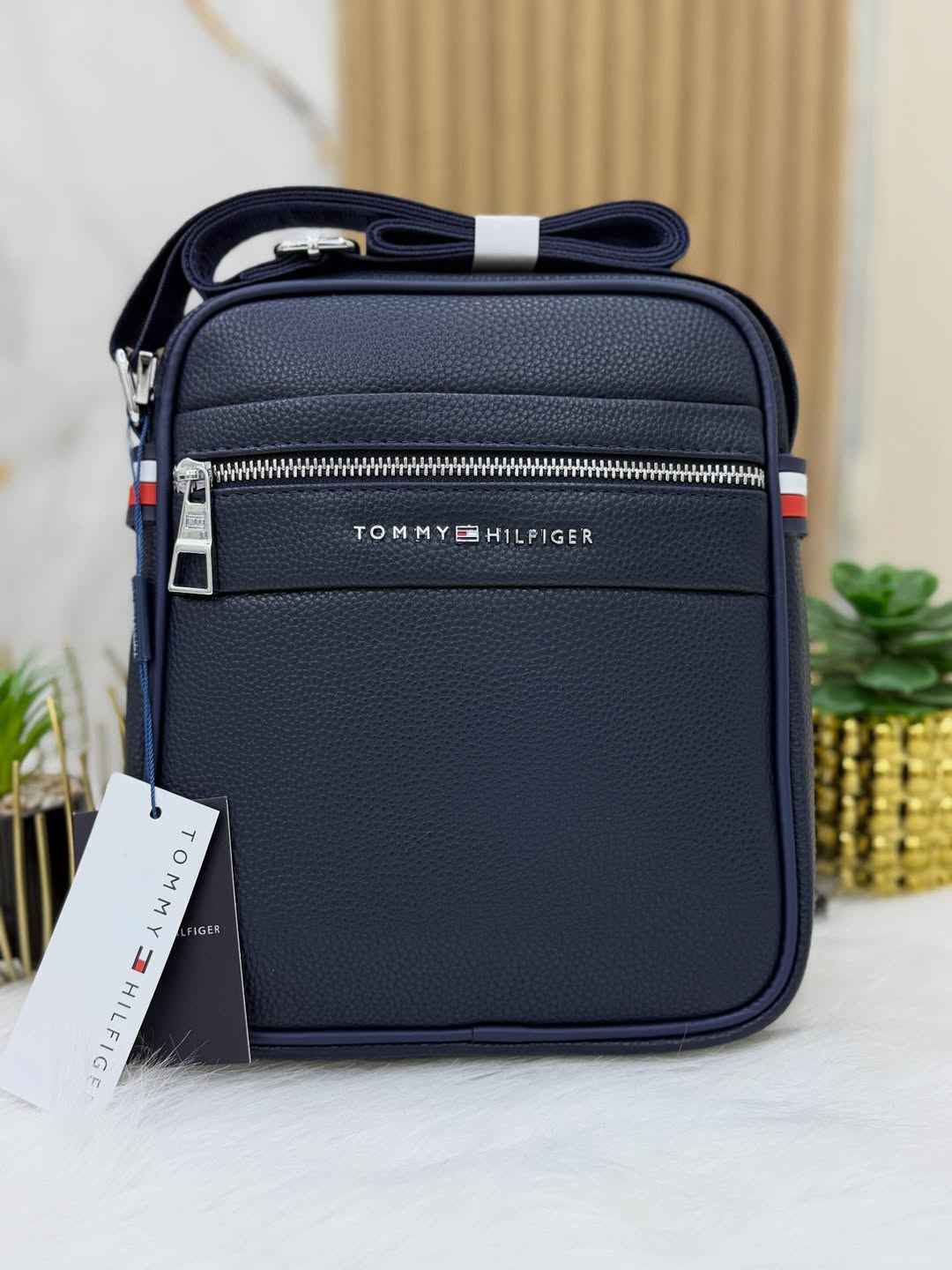 Tommy Hilfiger Vanguard Bag