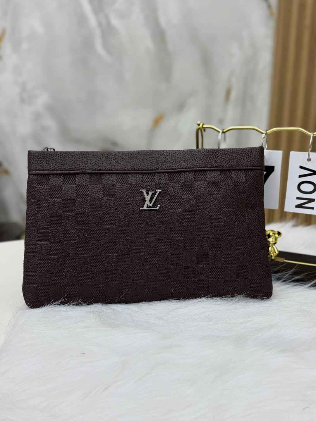 Louis Vuitton Stanton Clutch