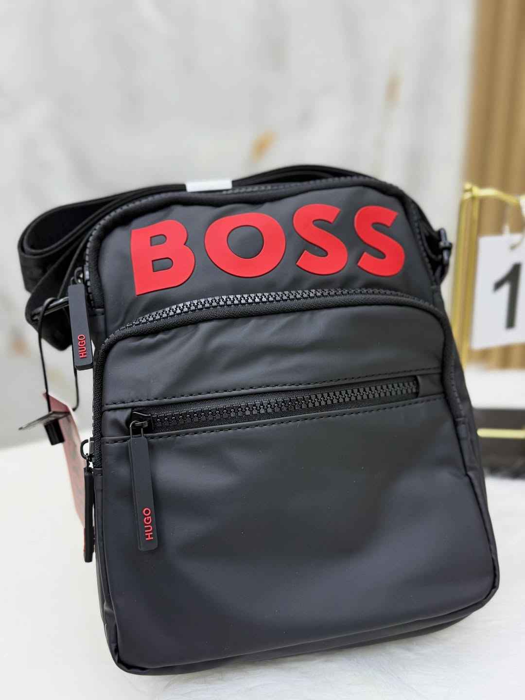 Hugo Boss versatile duffle bag
