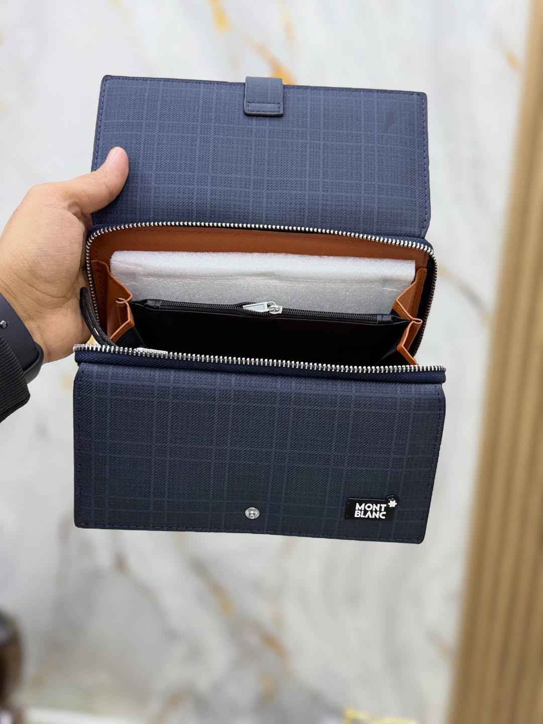 Mont blanc Mens multipocket Clutch