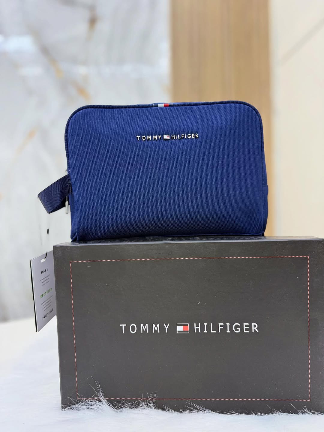 Tommy Hilfiger compact Handbag