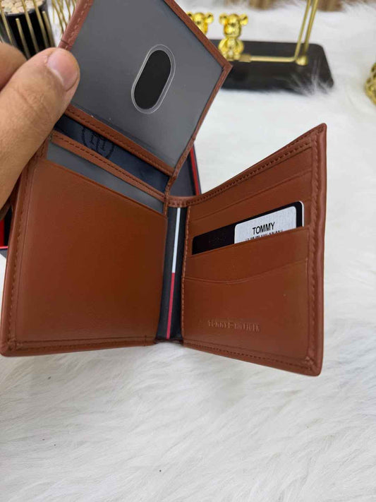 Tommy versatile carry wallet