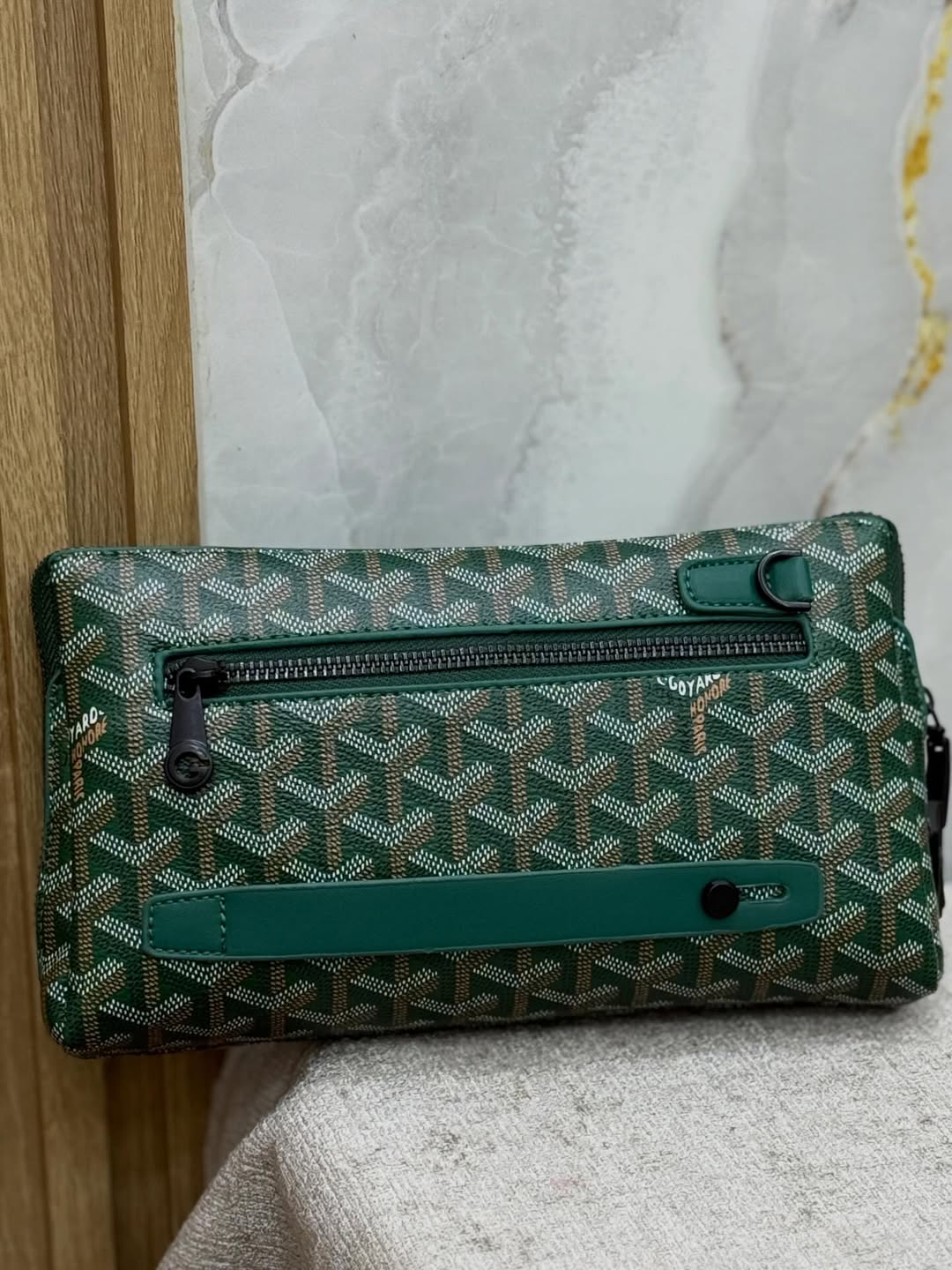 Goyard Horizon Luxe Clutch