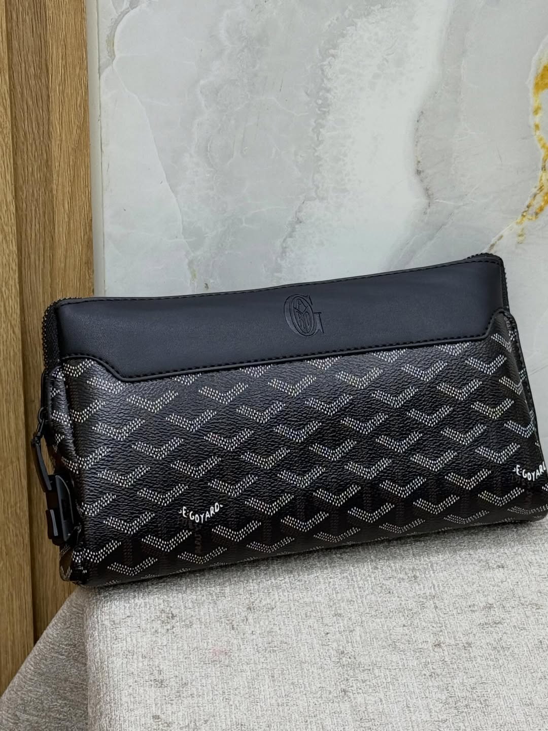 Horizon Luxe Clutch