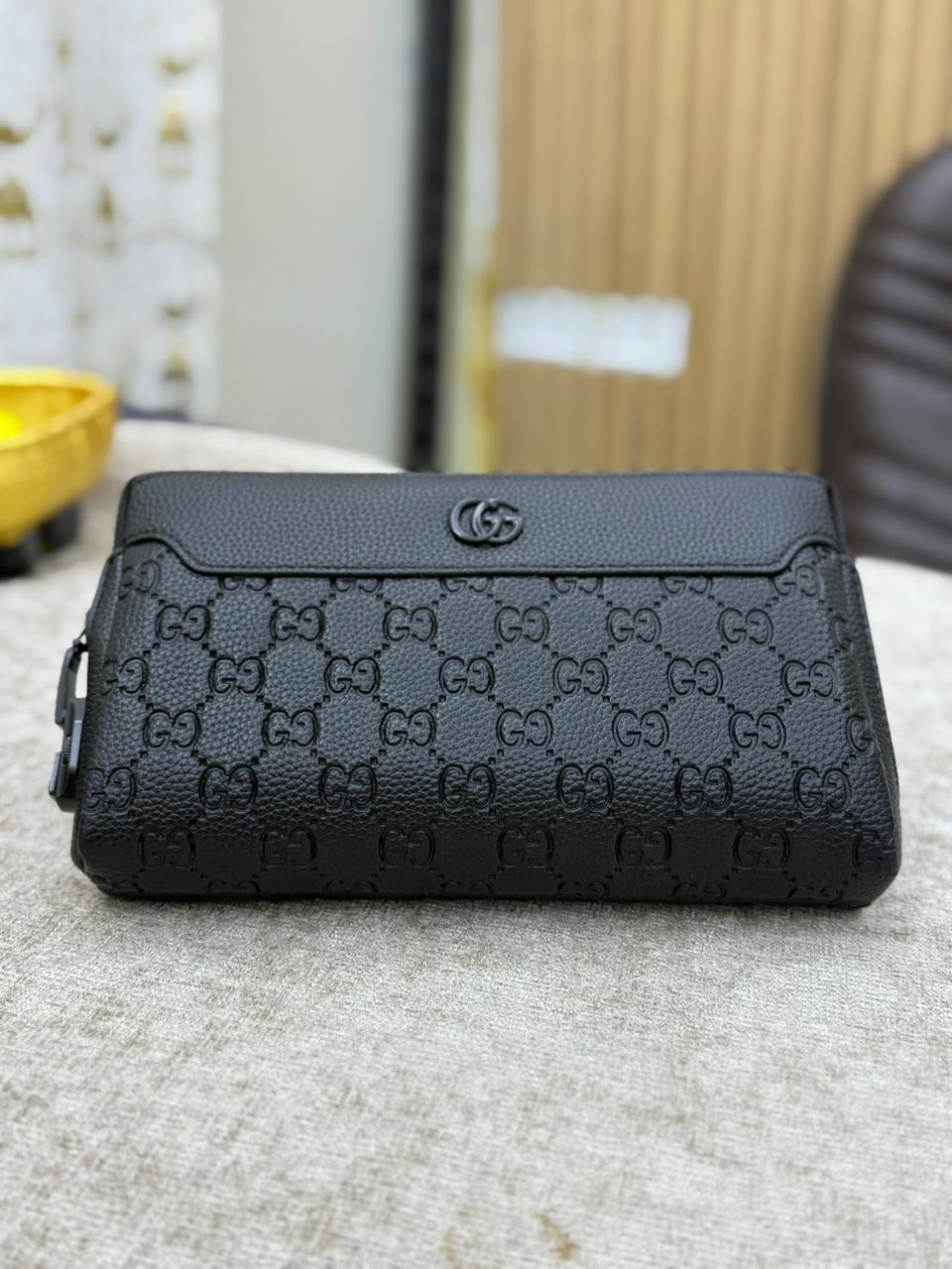 Piqué Prestige Clutch