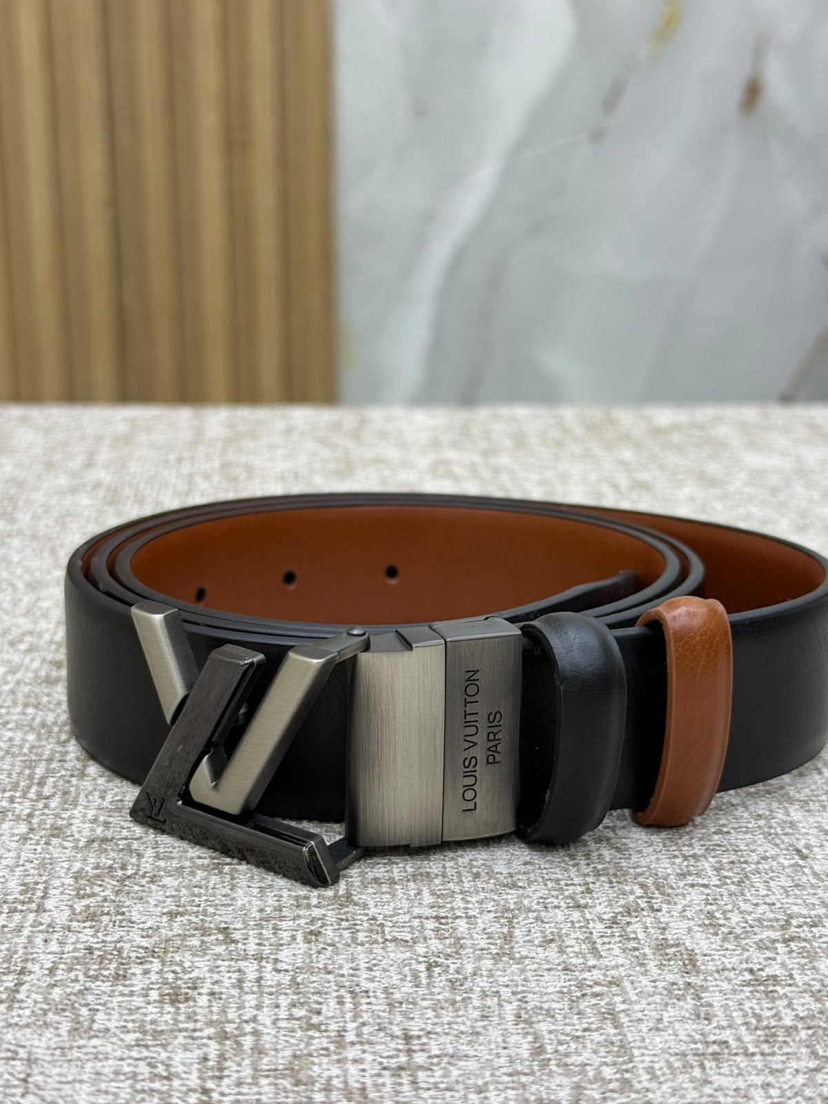 The Minimalist Black
