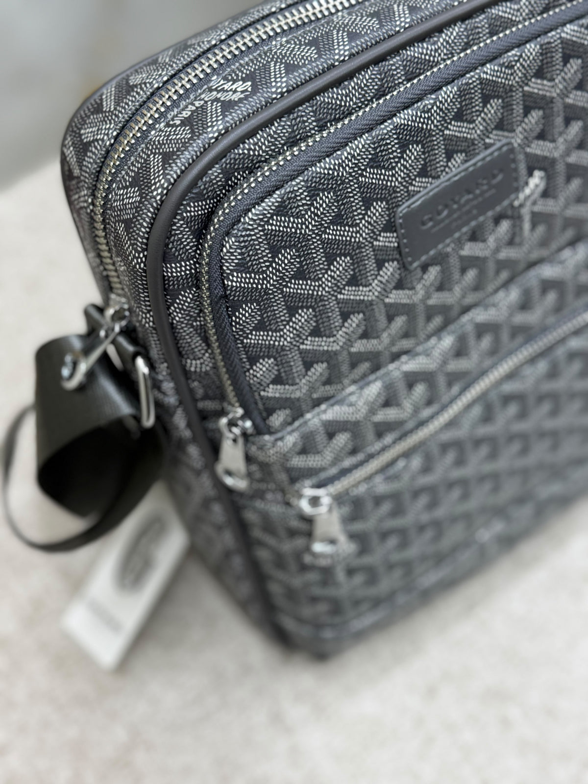 Classic Leather Everyday Handbag