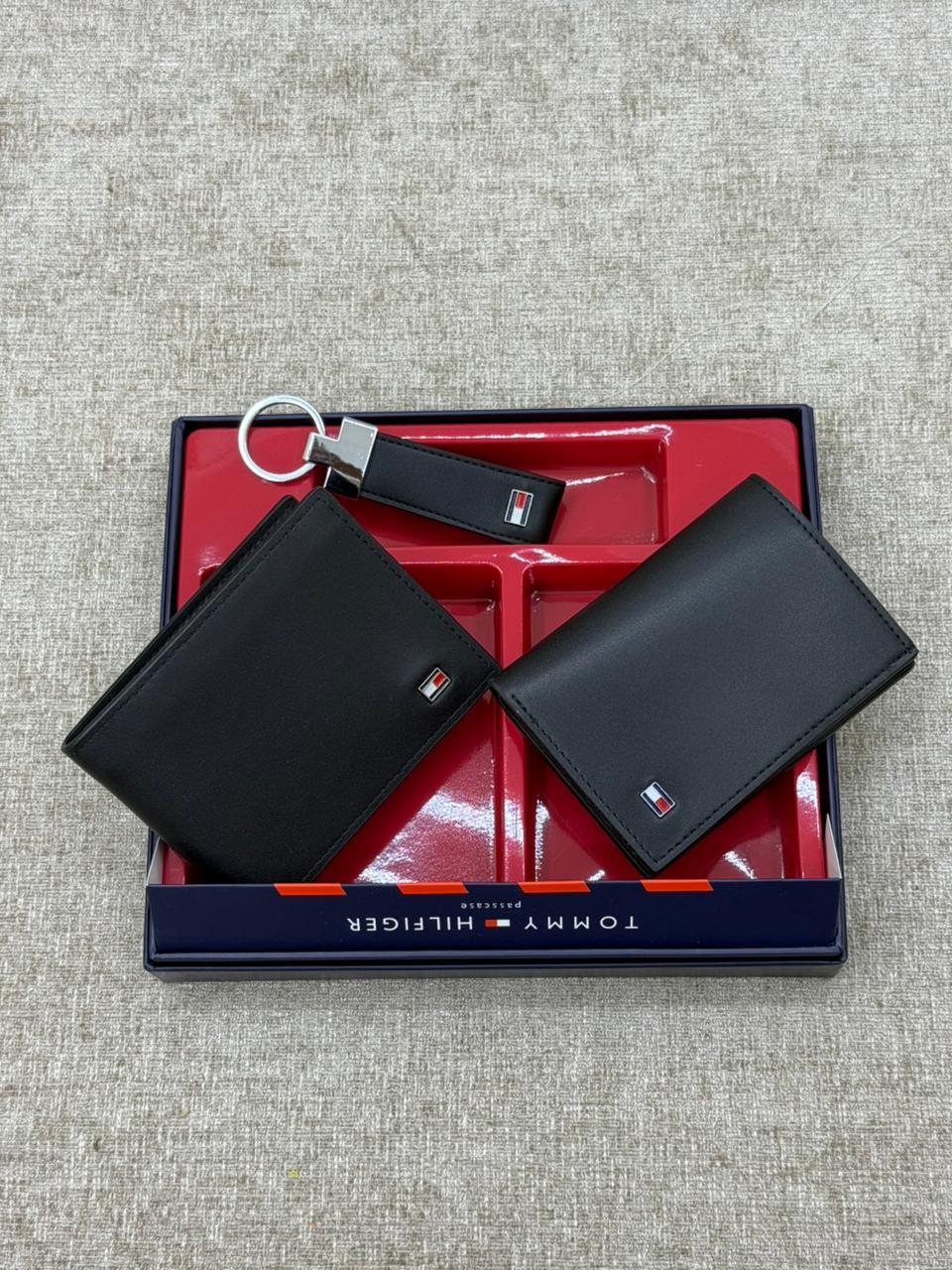 Black Wallet & Keychain Red Gift Set