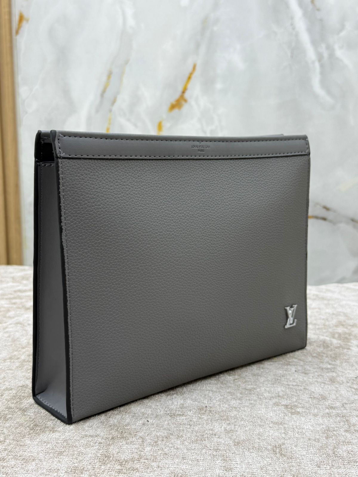Grey Louis Vuitton Pebbled Leather Clutch Bag
