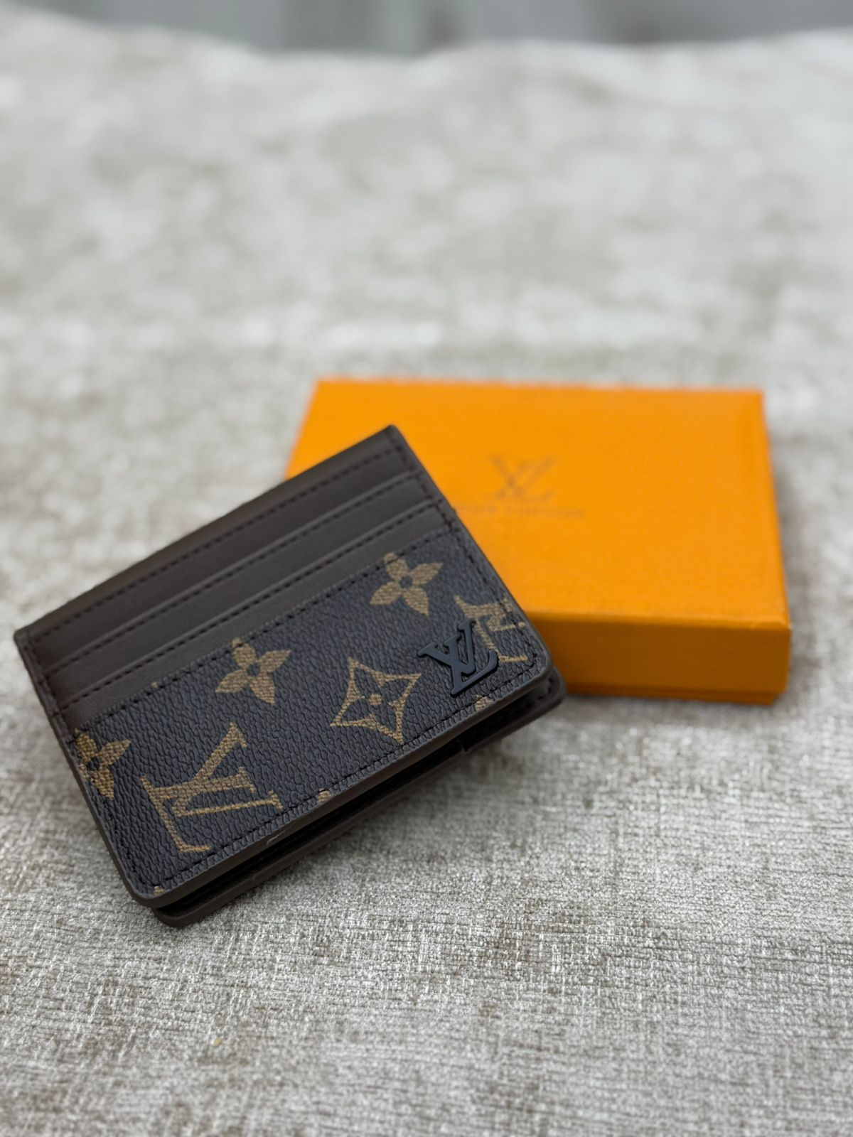 Louis Vuitton Snap Card Holder Wallet with Orange Gift Box
