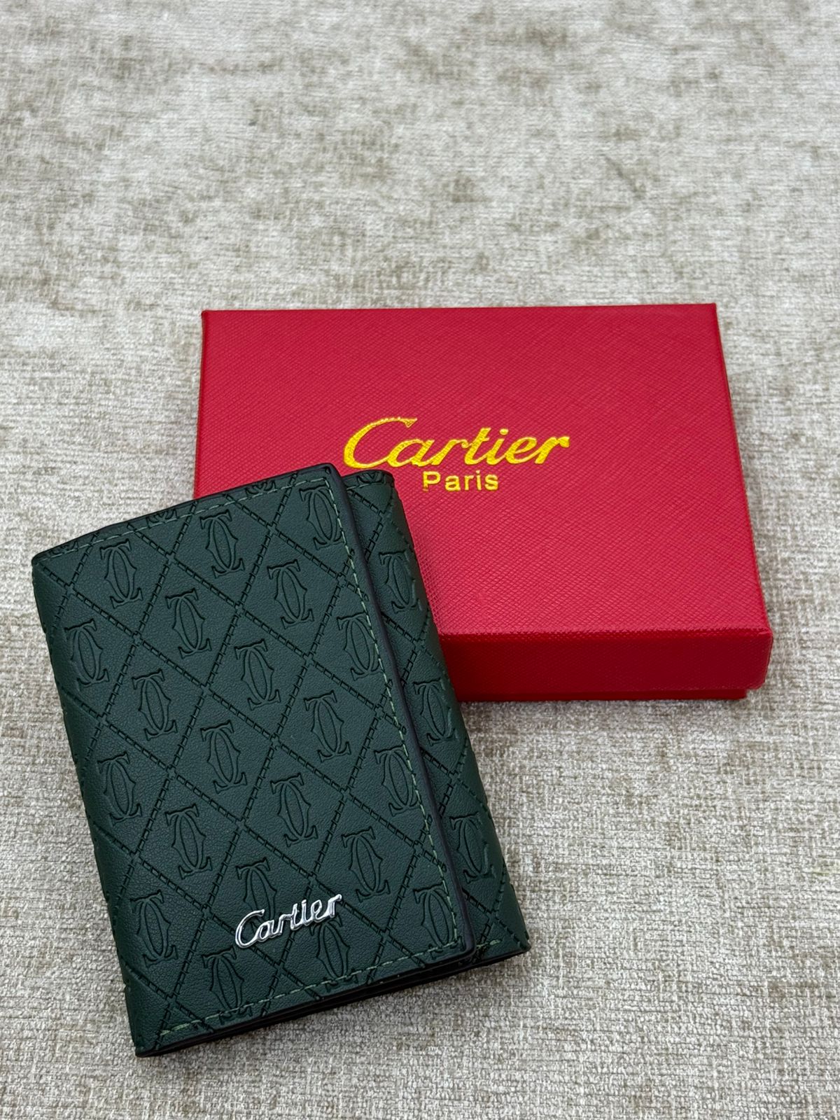 Cartier Monogram Vertical Men’s Wallet with Red Gift Box