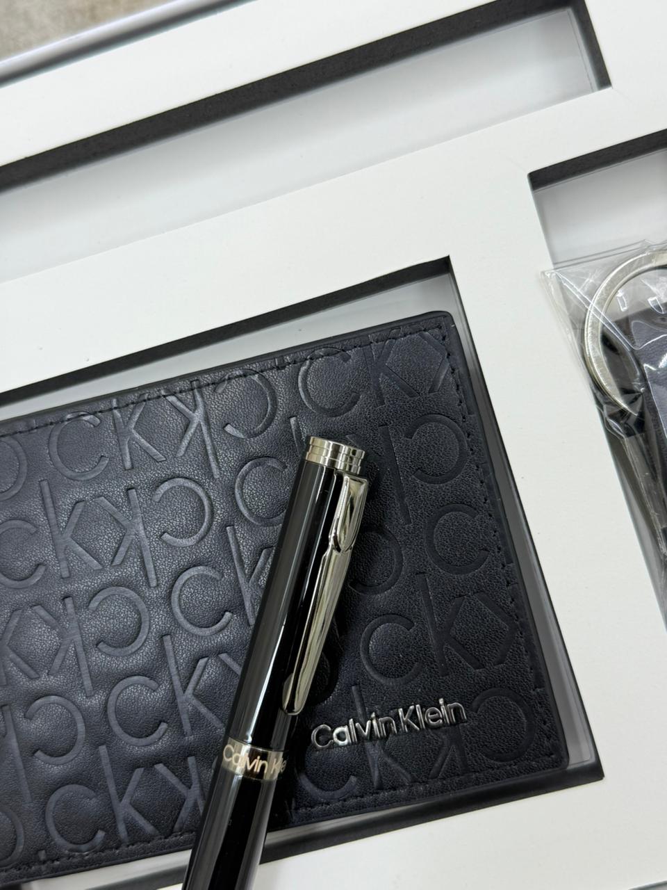 Calvin Klein Downtown Trio Set